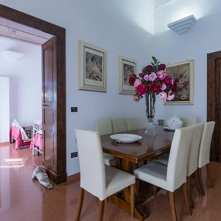 Palazzotto 3*
