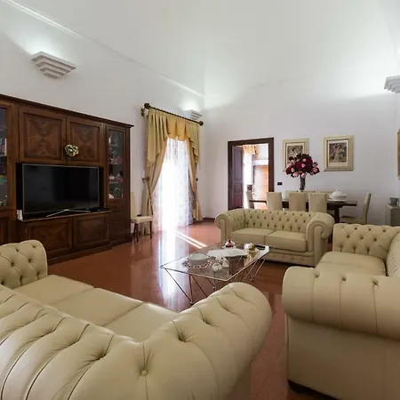 Palazzotto 3*